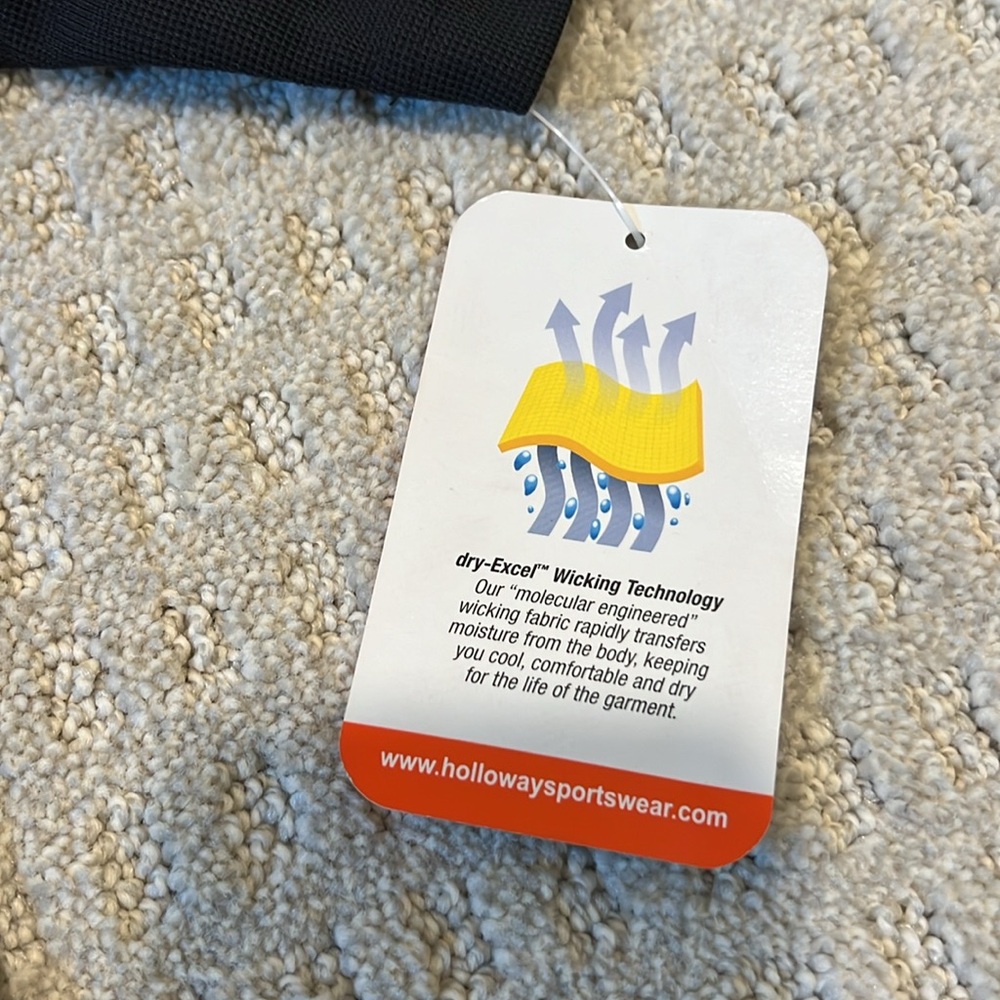 Ohio State Active button down, brand new - Picture 5 of 6